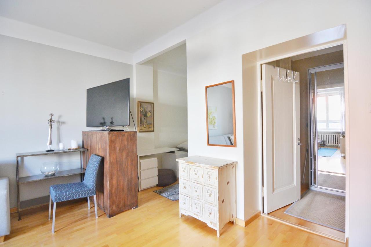 Homely - City Apartment 50M2 Helsinki Exterior foto